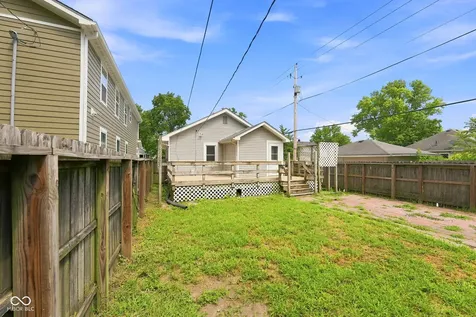 1746 Thaddeus Street Indianapolis IN 46203
