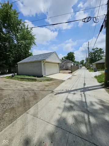 1746 Thaddeus Street Indianapolis IN 46203