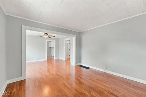 1746 Thaddeus Street Indianapolis IN 46203