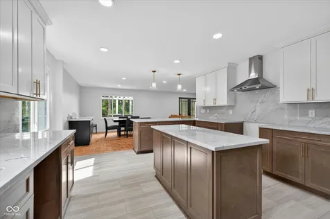 430 W 64th Indianapolis IN 46260