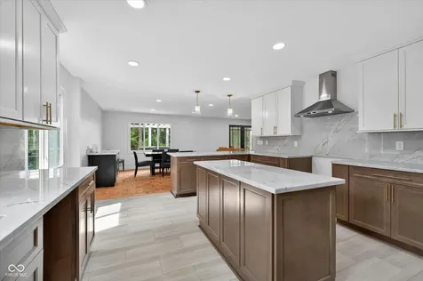 430 W 64th Indianapolis IN 46260
