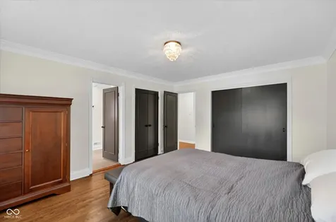 430 W 64th Indianapolis IN 46260