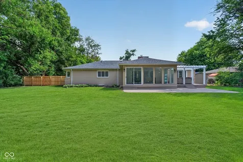 430 W 64th Indianapolis IN 46260