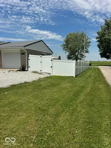 606 E Gatewood Drive Westport IN 47283