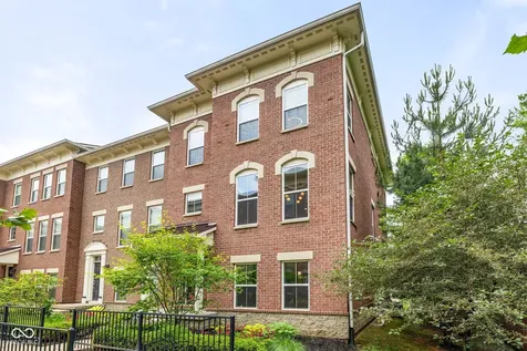 9448 Oakley Drive Indianapolis IN 46260
