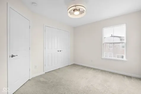9448 Oakley Drive Indianapolis IN 46260