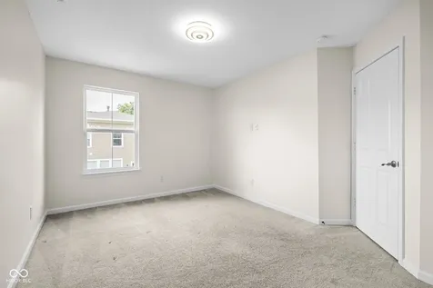9448 Oakley Drive Indianapolis IN 46260