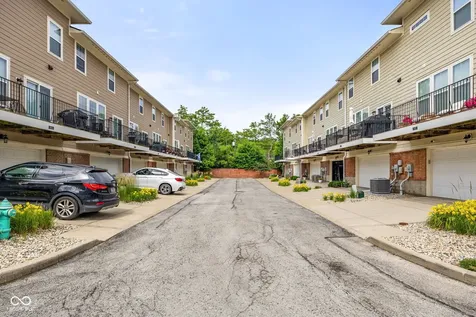 9448 Oakley Drive Indianapolis IN 46260