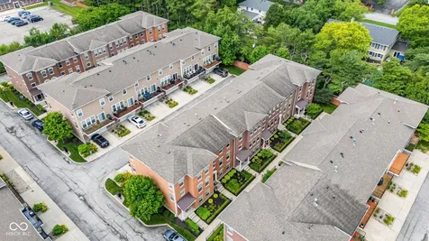 9448 Oakley Drive Indianapolis IN 46260