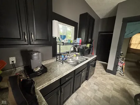 438 Colescott Street Shelbyville IN 46176