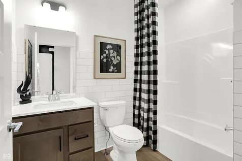 677 Growe Court Avon IN 46123