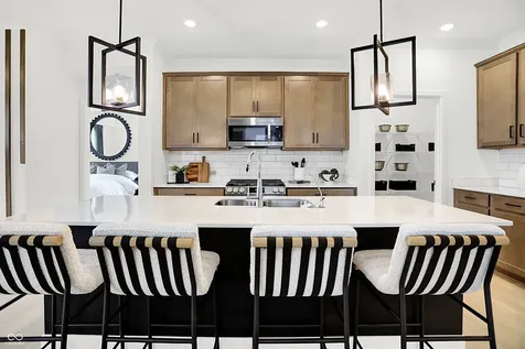 677 Growe Court Avon IN 46123
