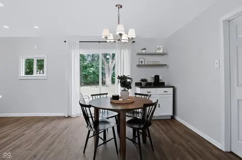 3250 Davis Indianapolis IN 46221