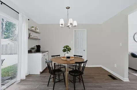 3250 Davis Indianapolis IN 46221