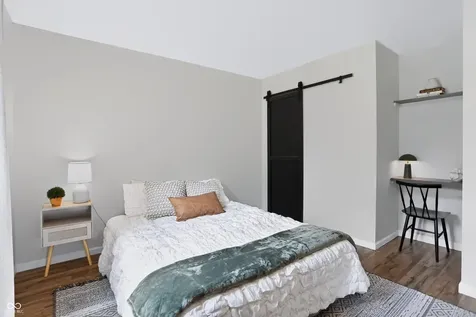 3250 Davis Indianapolis IN 46221