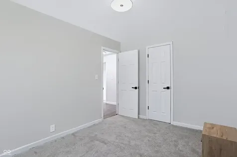 3250 Davis Indianapolis IN 46221