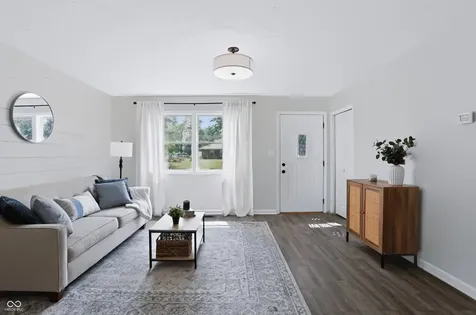3250 Davis Indianapolis IN 46221