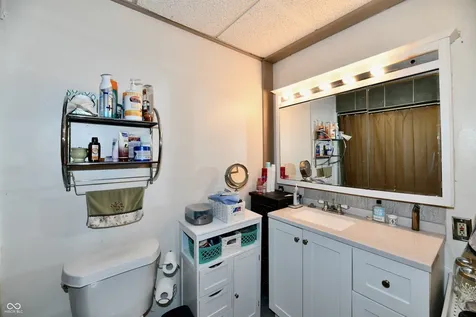 503 E Main Street Arcadia IN 46030
