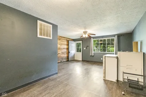 6655 Cordova Drive Indianapolis IN 46221