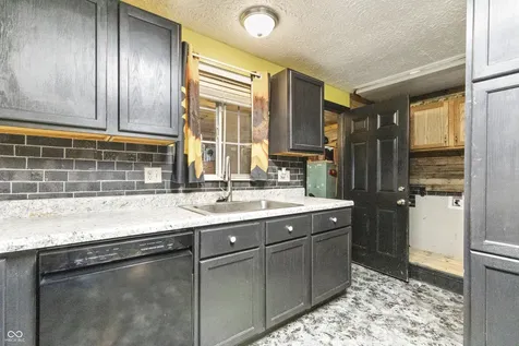 6655 Cordova Drive Indianapolis IN 46221