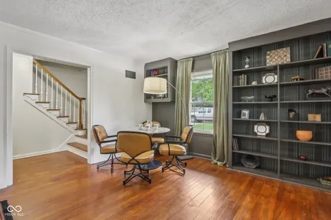 6951 N College Avenue Indianapolis IN 46220