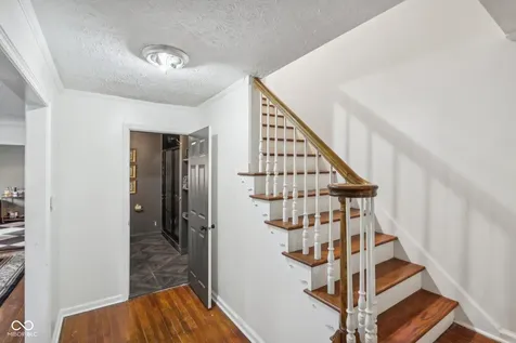 6951 N College Avenue Indianapolis IN 46220