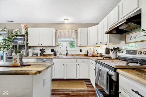 7643 Pipestone Drive Indianapolis IN 46217