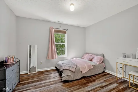 7643 Pipestone Drive Indianapolis IN 46217
