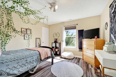 7643 Pipestone Drive Indianapolis IN 46217