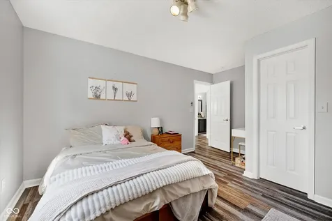 7643 Pipestone Drive Indianapolis IN 46217