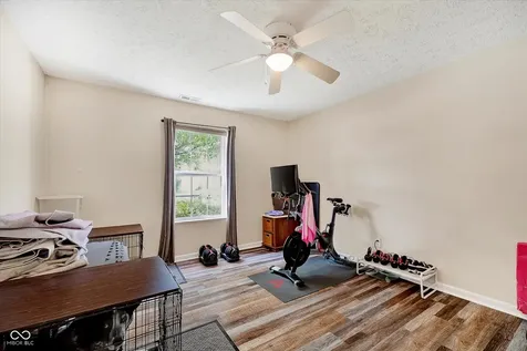 7643 Pipestone Drive Indianapolis IN 46217
