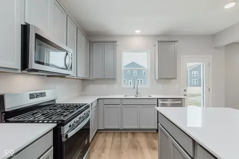 3754 Riverstone Drive Whitestown IN 46075