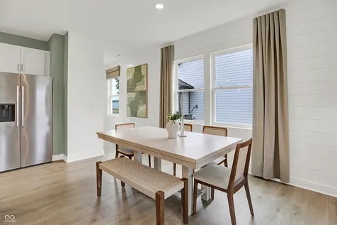 5328 Foxley Park Lane Avon IN 46123