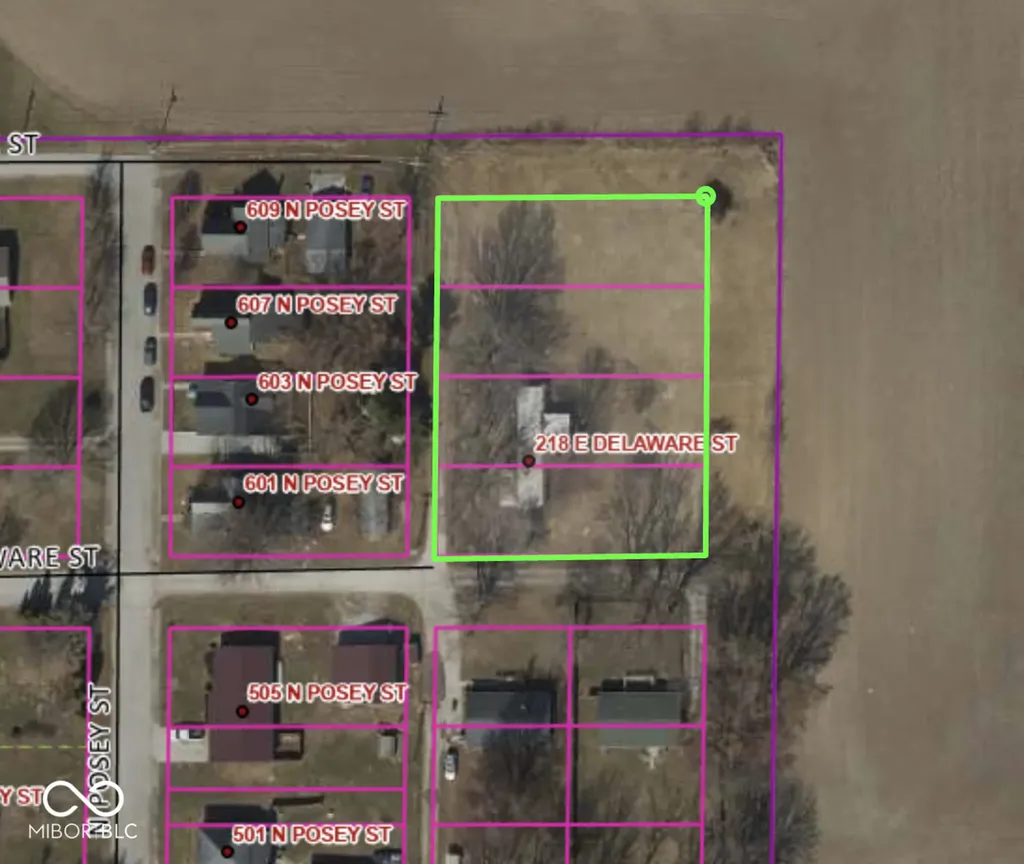 218 E Delaware Street Windfall IN 46076