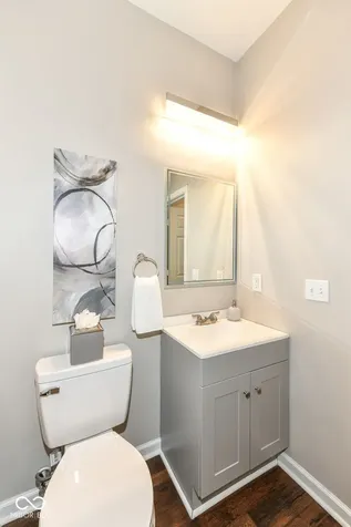 1821 S East Street Indianapolis IN 46225