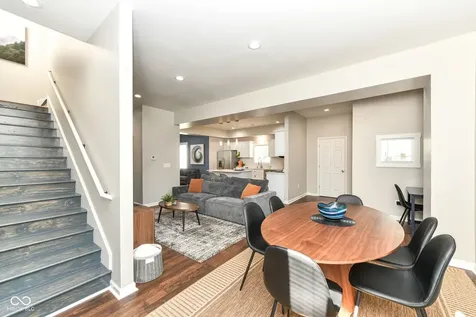 1821 S East Street Indianapolis IN 46225