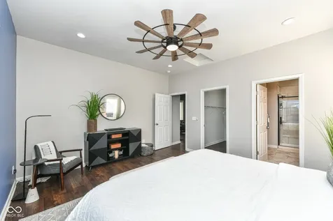 1821 S East Street Indianapolis IN 46225