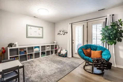9230 Sea Pine Lane Indianapolis IN 46250