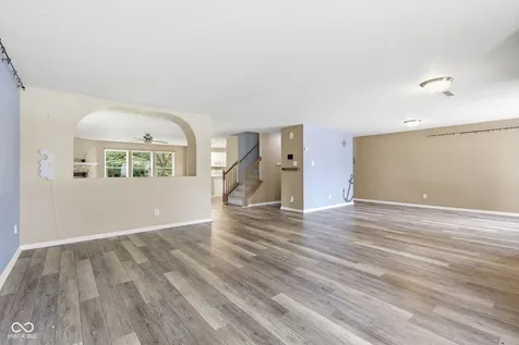10180 Eagle Eye Way Indianapolis IN 46234