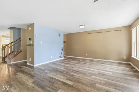 10180 Eagle Eye Way Indianapolis IN 46234
