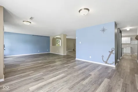10180 Eagle Eye Way Indianapolis IN 46234