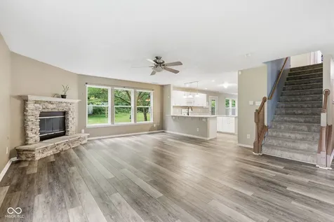 10180 Eagle Eye Way Indianapolis IN 46234