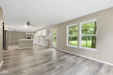10180 Eagle Eye Way Indianapolis IN 46234