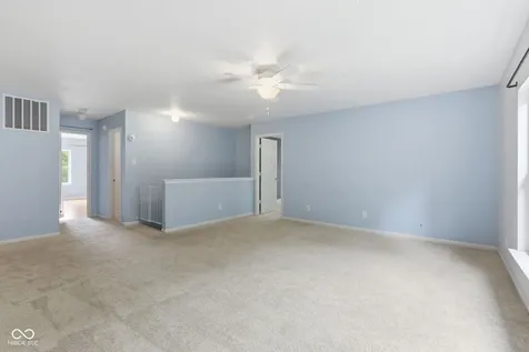 10180 Eagle Eye Way Indianapolis IN 46234