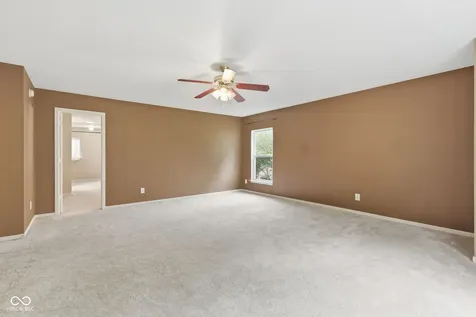 10180 Eagle Eye Way Indianapolis IN 46234