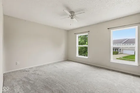 10180 Eagle Eye Way Indianapolis IN 46234