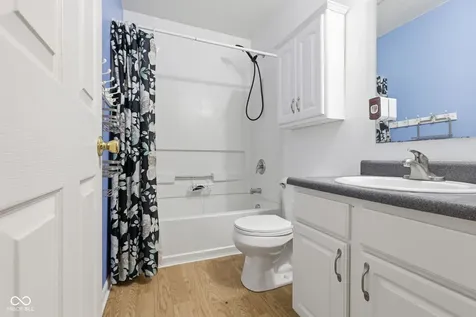 10180 Eagle Eye Way Indianapolis IN 46234