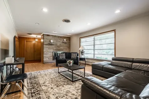 8071 Allisonville Road Indianapolis IN 46250
