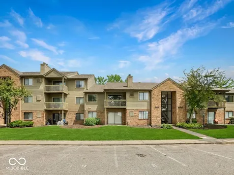 4341 Village Parkway Circle W Indianapolis IN 46254