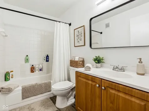 4341 Village Parkway Circle W Indianapolis IN 46254